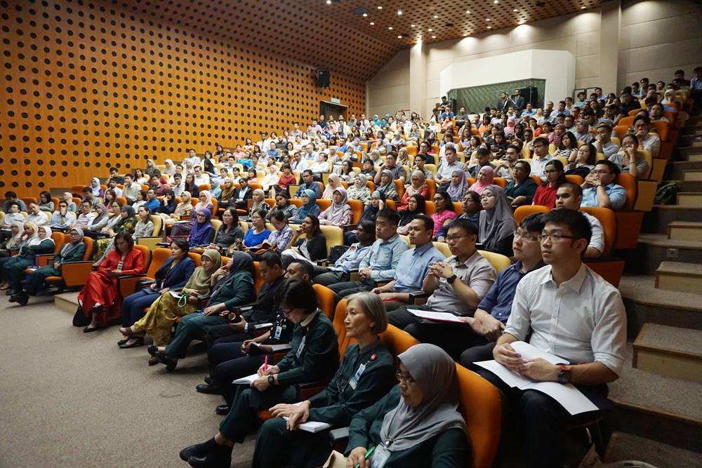Laman Rasmi Pusat Perubatan Universiti Malaya